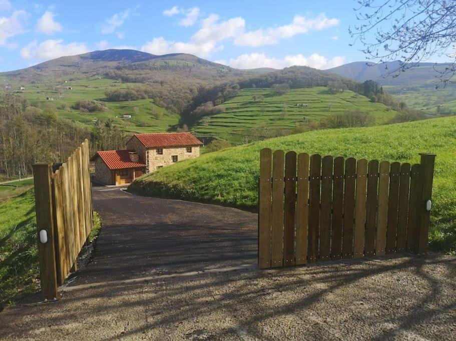 Casa Rural Los Riveros De Jeromo Selaya Buitenkant foto