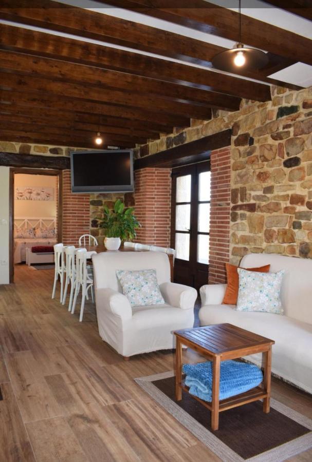 Casa Rural Los Riveros De Jeromo Selaya Buitenkant foto
